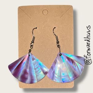 Vintage Iridescent Fan Earrings – Mother of Pearl – Tests Sterling Silver
